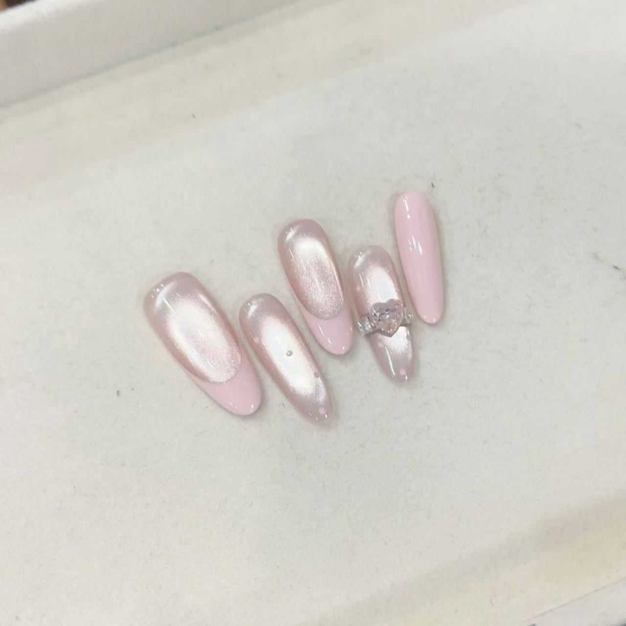 Haili Transparent nails