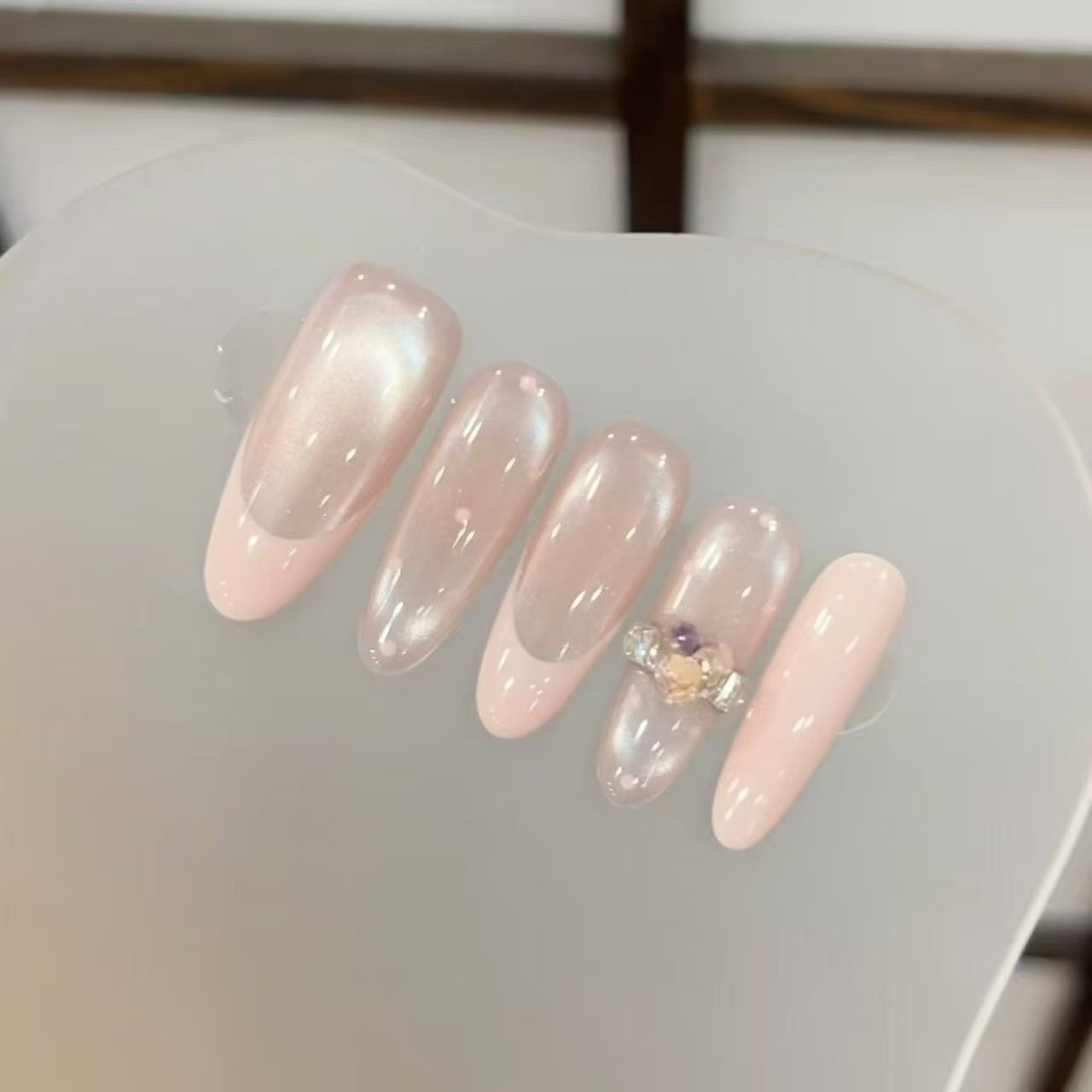 Haili Transparent nails